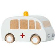 Krankenwagen aus Holz