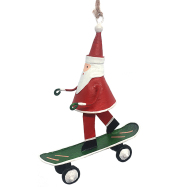 Anhänger Weihnachtsmann auf dem Skateboard