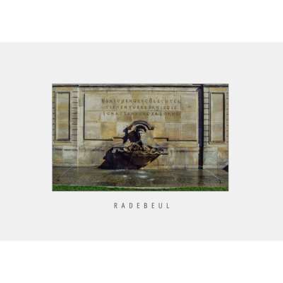 Postkarte Radebeul - Schloss Wackerbarth, Brunnen am Belvedere